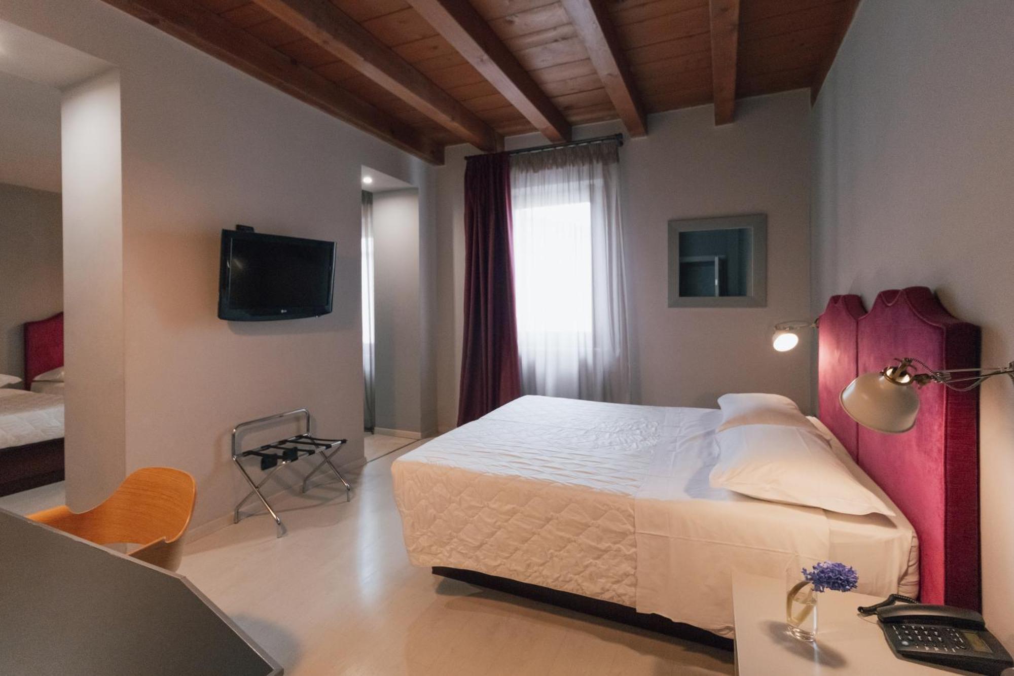 Hotel Gattopardo Dossobuono Esterno foto